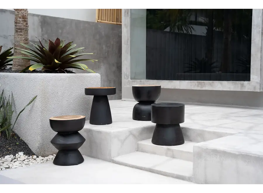Rayu Side Table - Matte Black Side Table