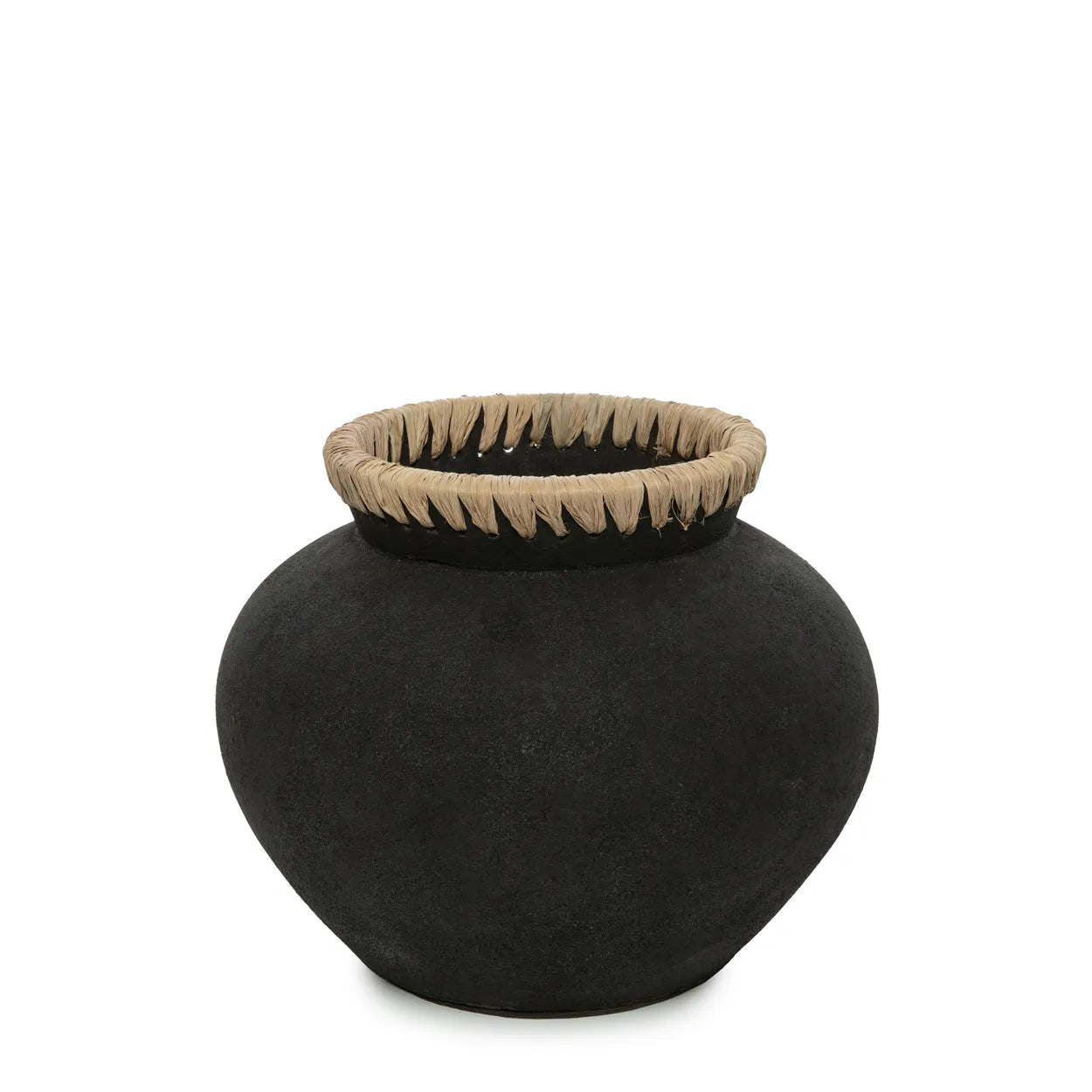 Montjuic Terracotta Elegance - Raffia-Trimmed Vase